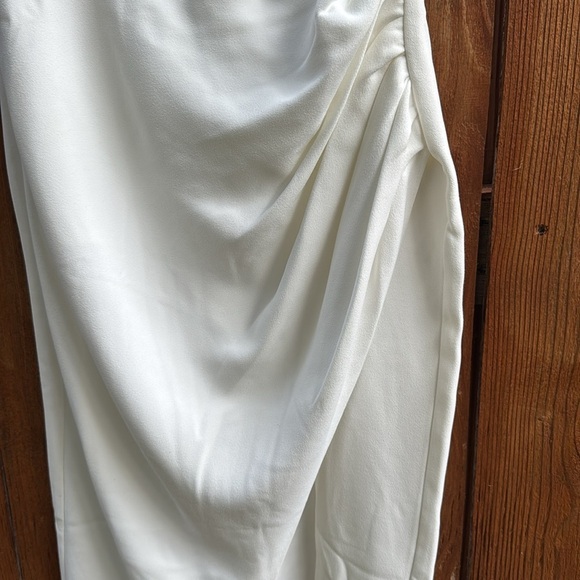 Self-Portrait White Crepe Midi Dress With Short Sleeves - Picture 5 of 10